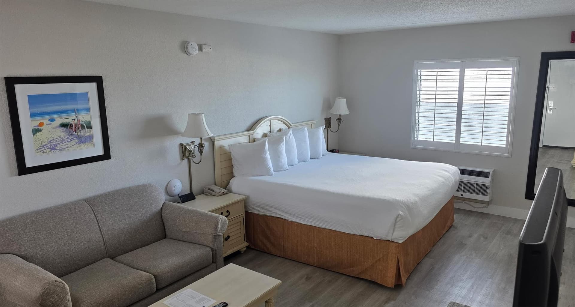 Best Western Ocean Sands Beach Resort 5