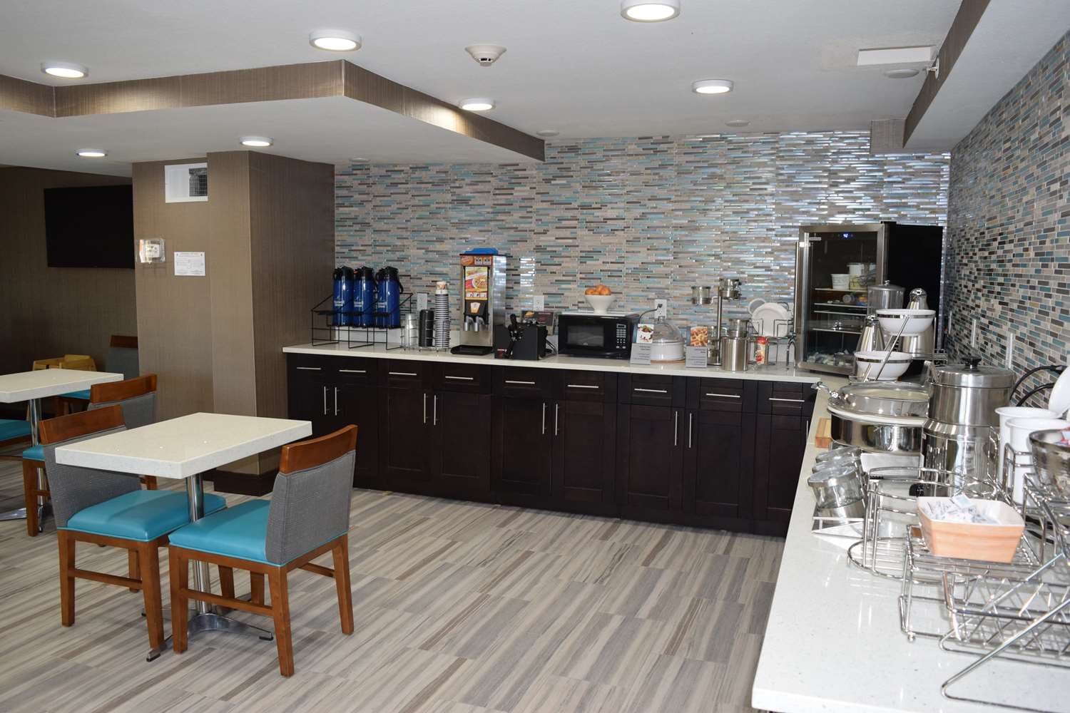 Best Western Plus Hardeeville Inn & Suites 3
