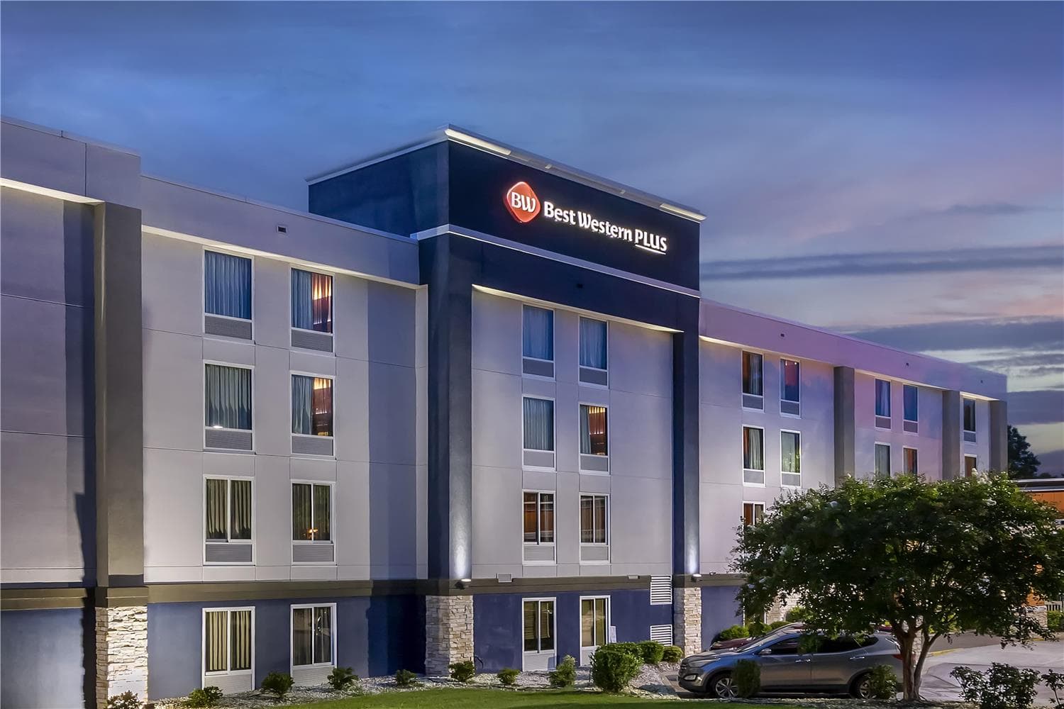 Best Western Plus Lexington Inn 2