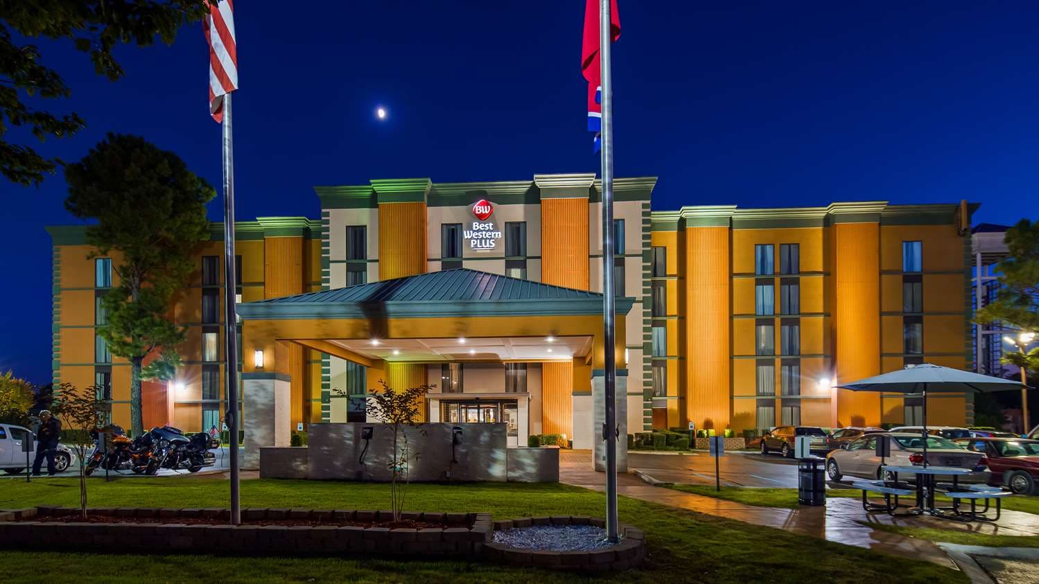 Best Western Plus Galleria Inn & Suites 2