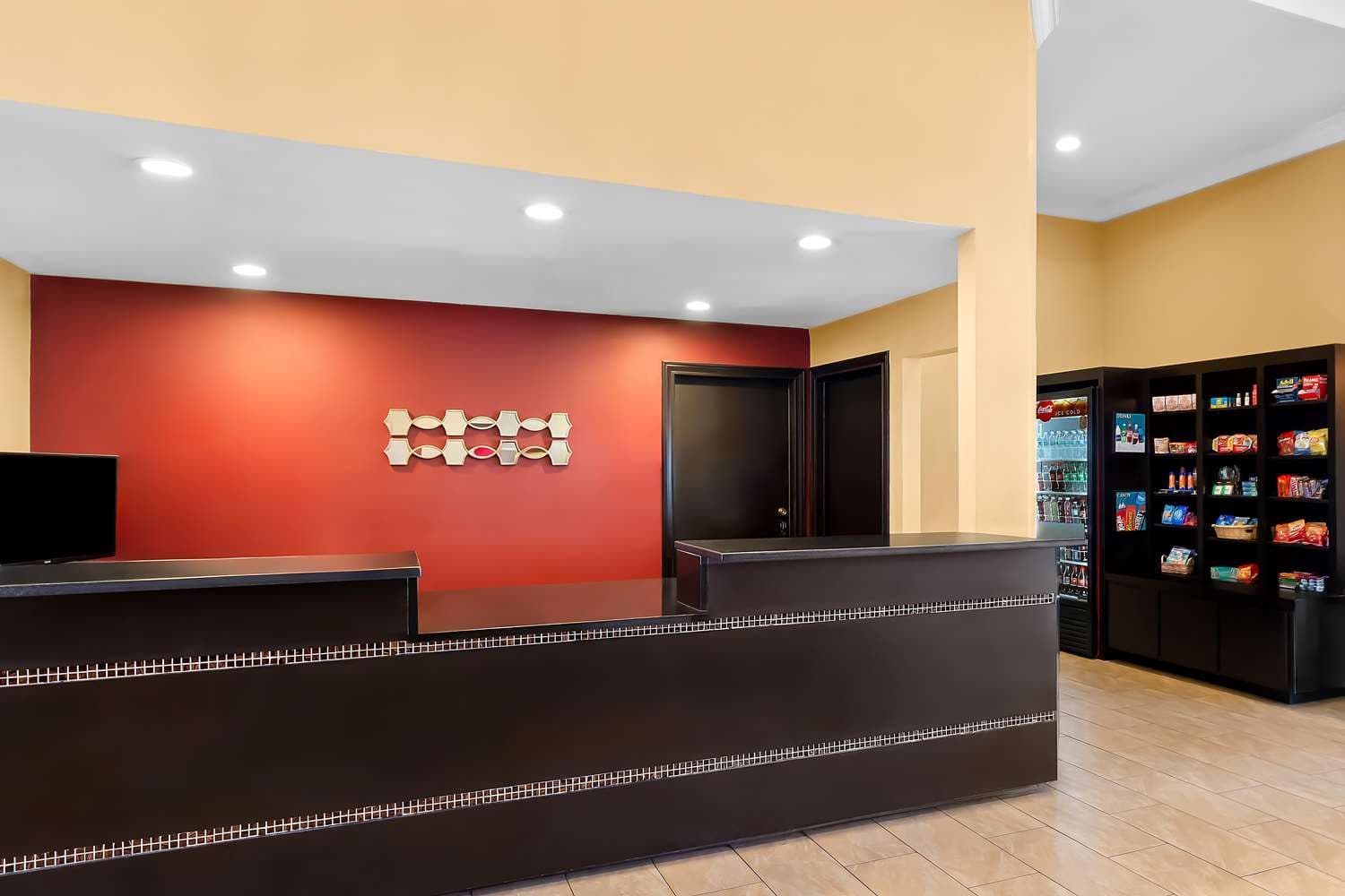 SureStay Plus by Best Western San Antonio Fiesta Inn 3