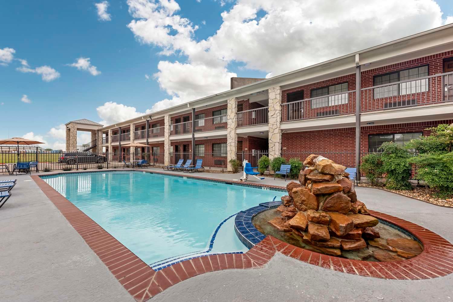 Best Western Inn of Brenham 4