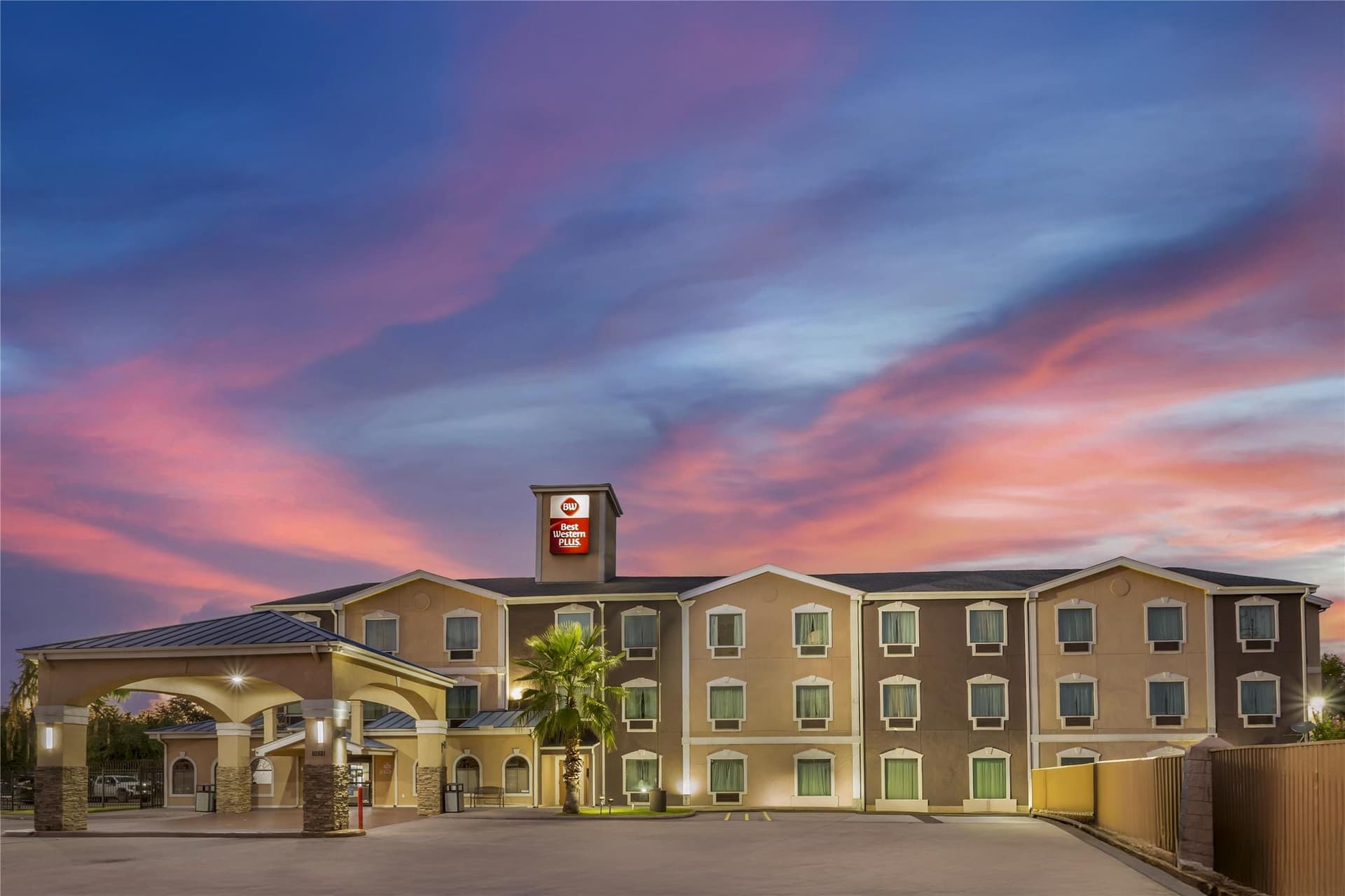 Best Western Plus Heritage Inn 2