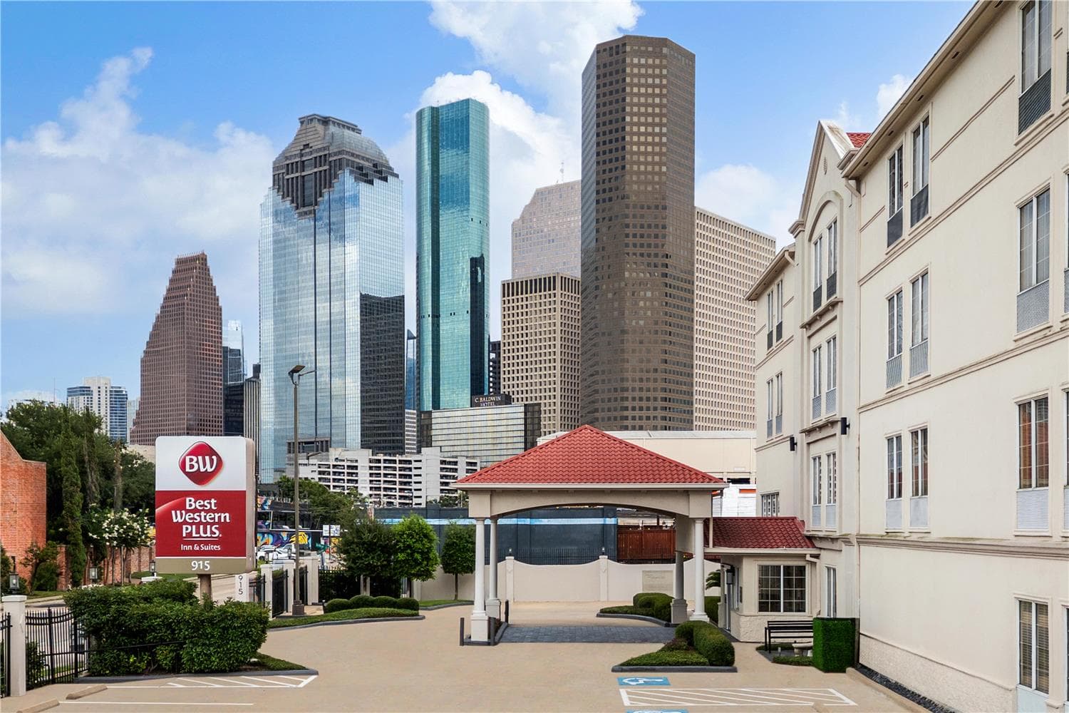 Best Western Plus Downtown Inn & Suites 4
