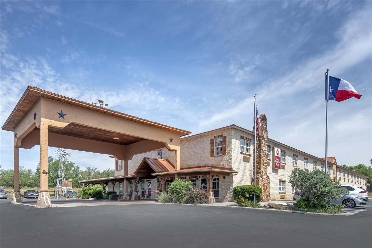 Best Western Plus Fredericksburg 3