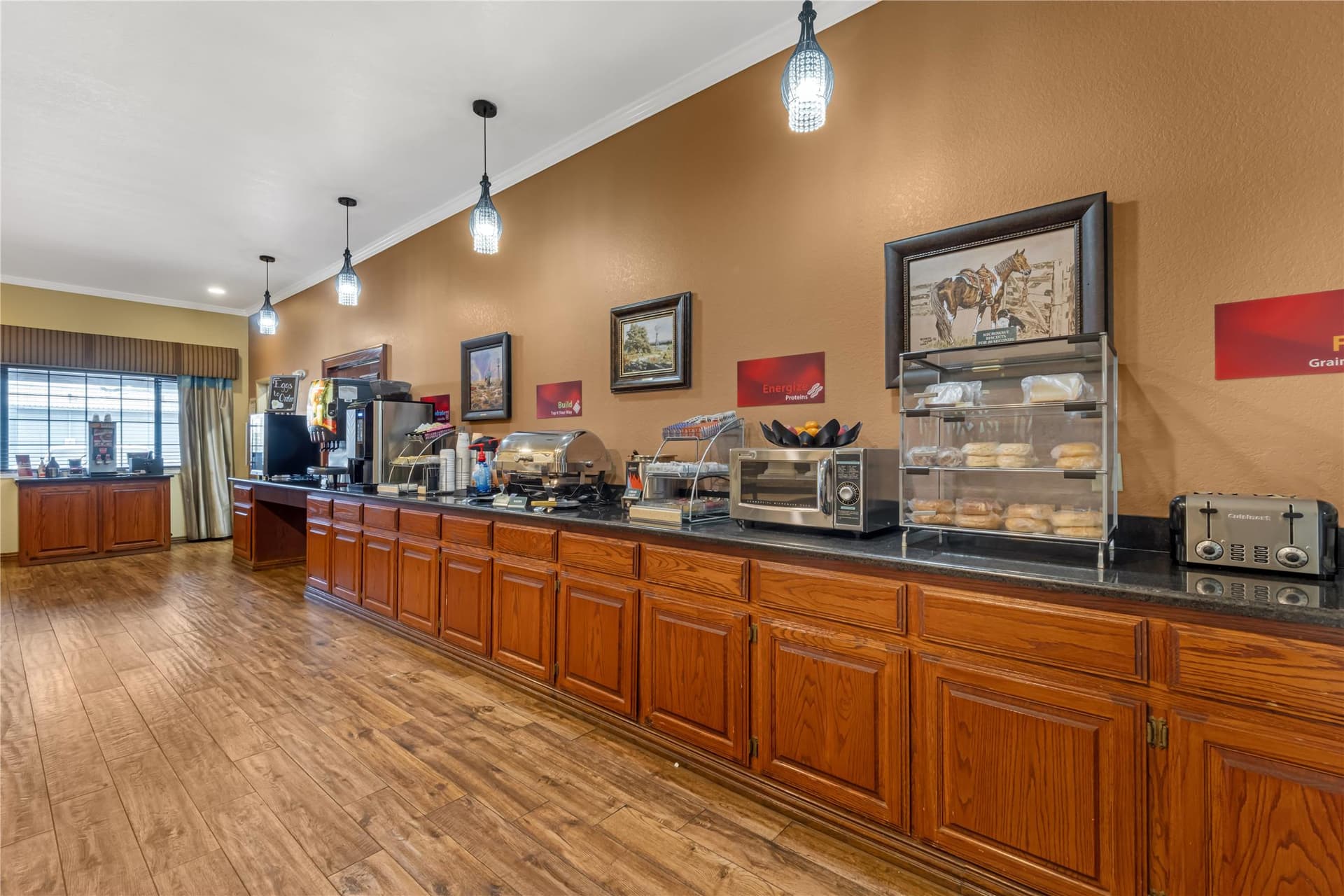 Best Western Plus Shamrock Inn & Suites 5