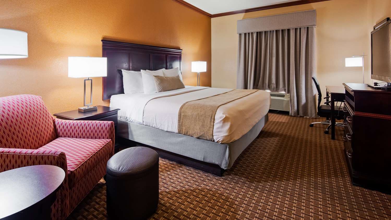 Best Western Granbury Inn & Suites 2