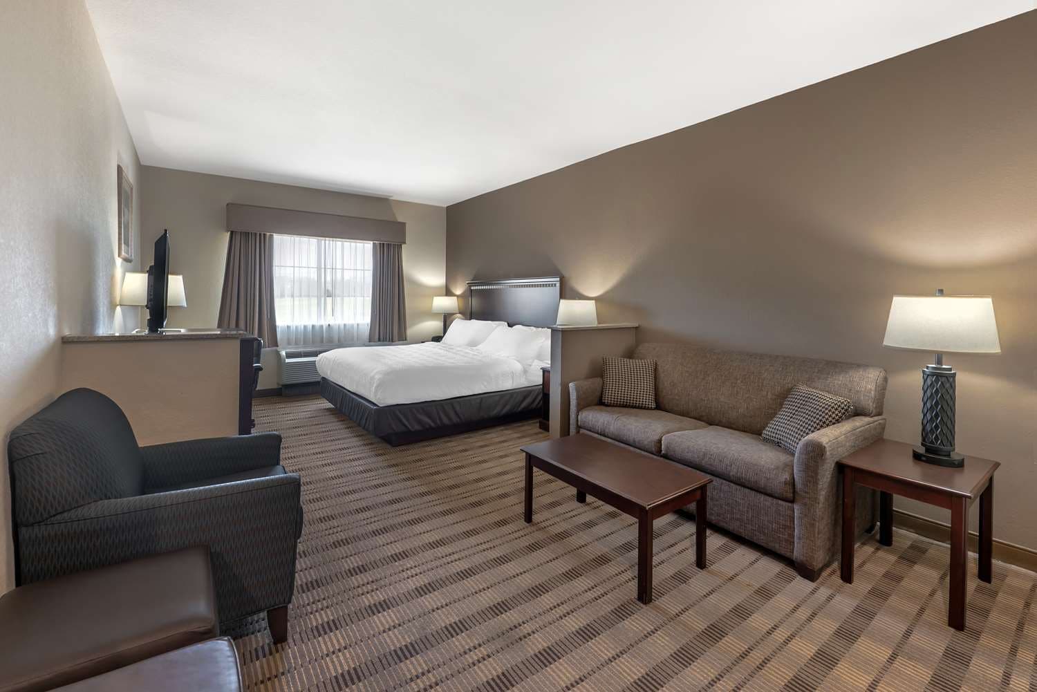 Best Western La Grange Inn & Suites 2