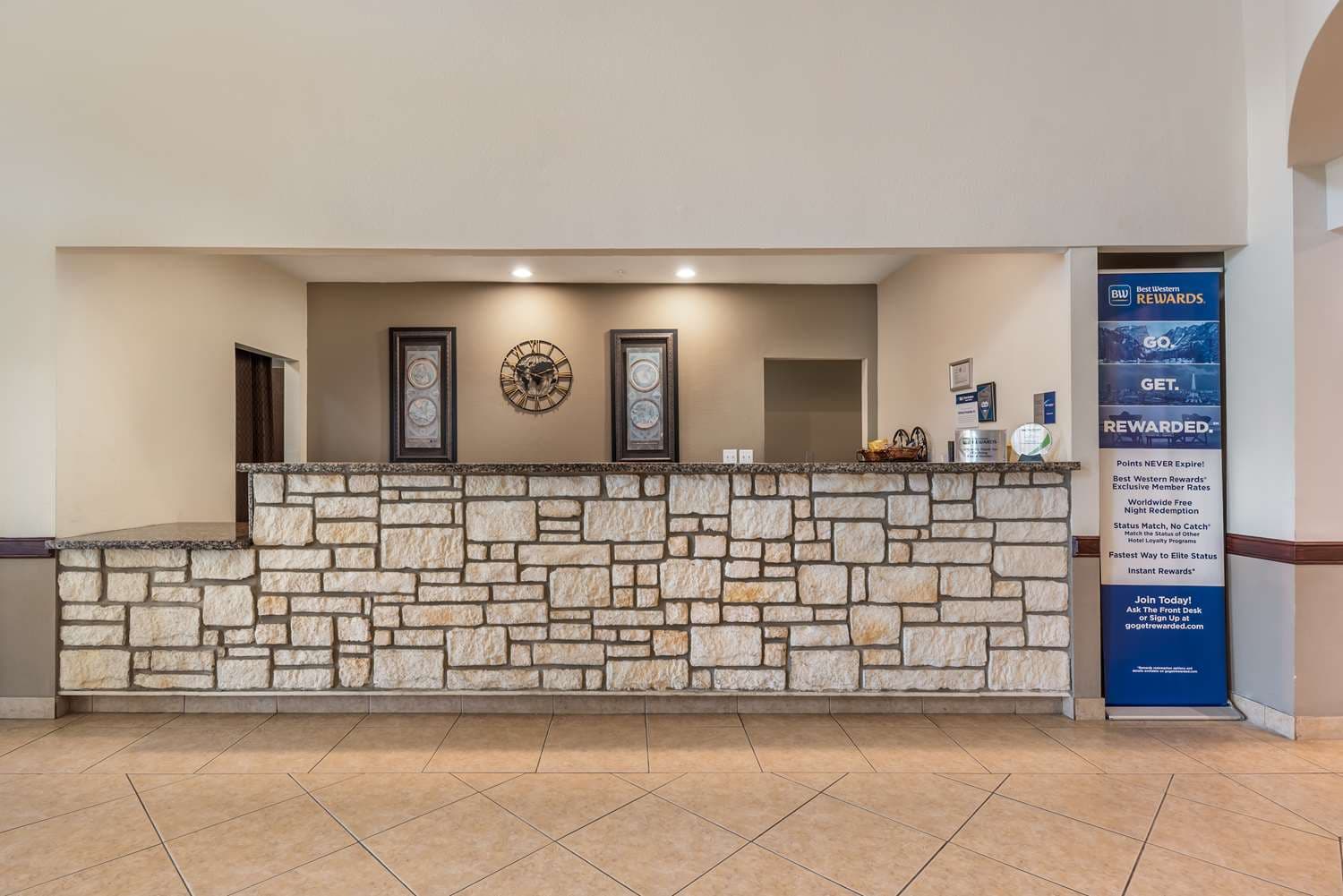 Best Western La Grange Inn & Suites 5