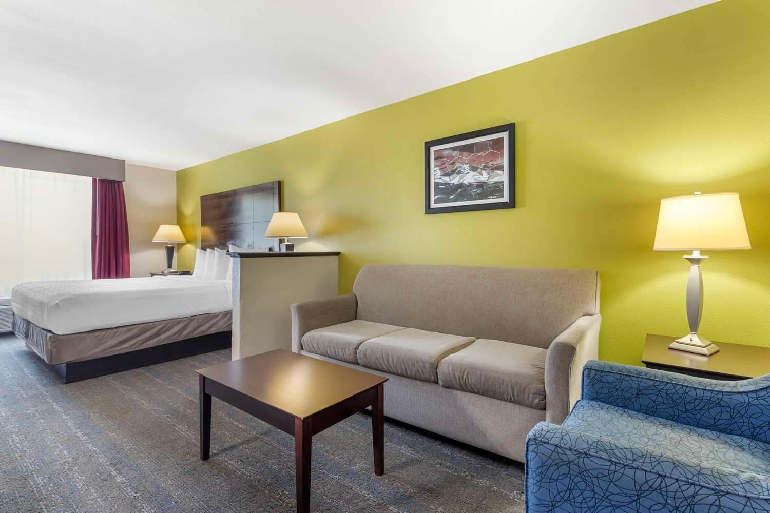 Best Western Plus Mansfield Inn & Suites 4