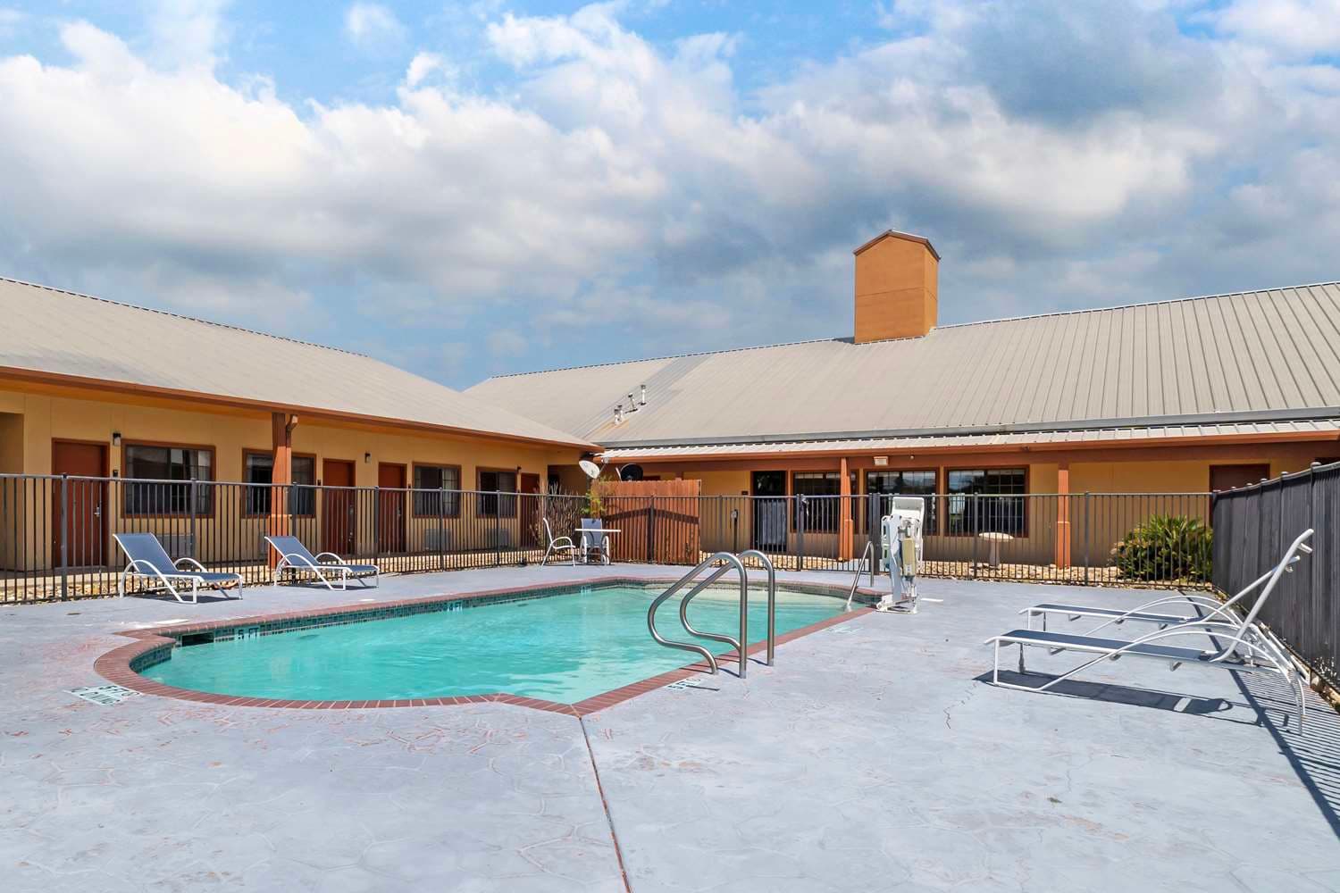 Best Western Hebbronville Inn 2