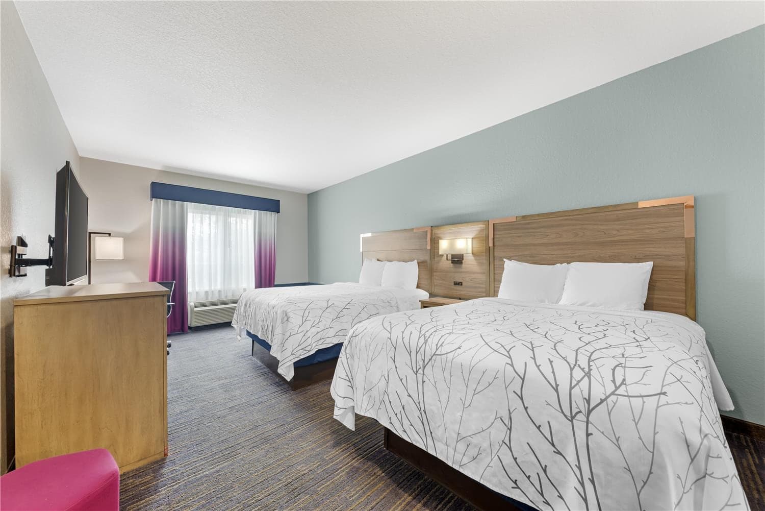 Best Western Plus San Antonio East Inn & Suites 4