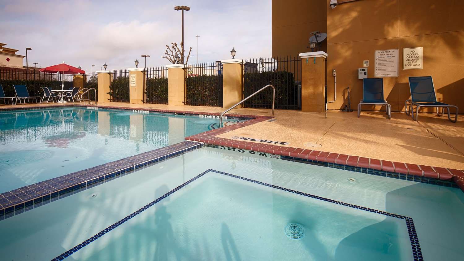 Best Western Plus Katy Inn & Suites 5