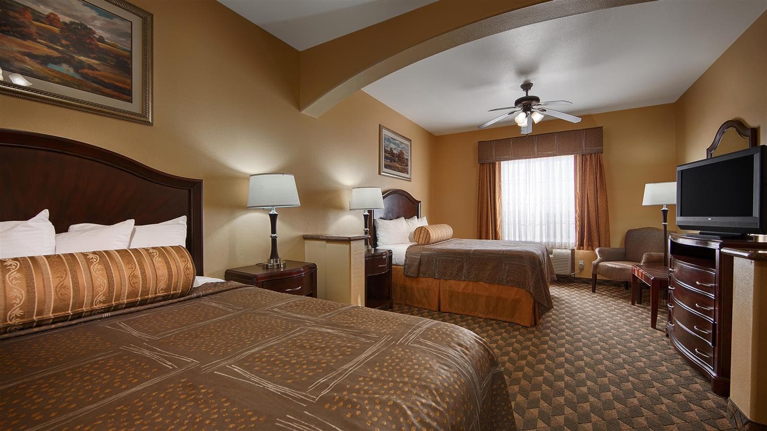 Best Western Plus Manvel Inn & Suites 3