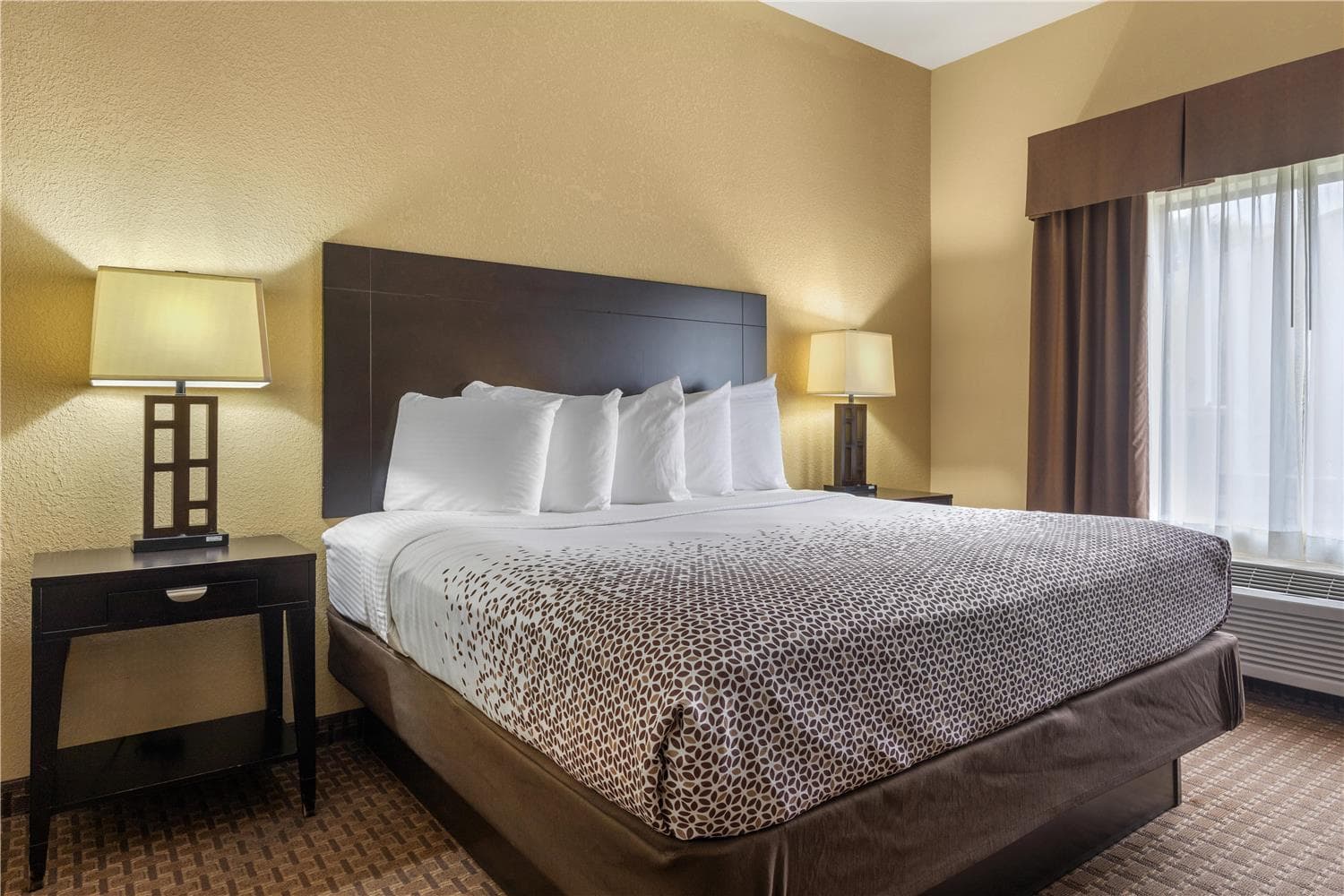 Best Western Bastrop Pines Inn