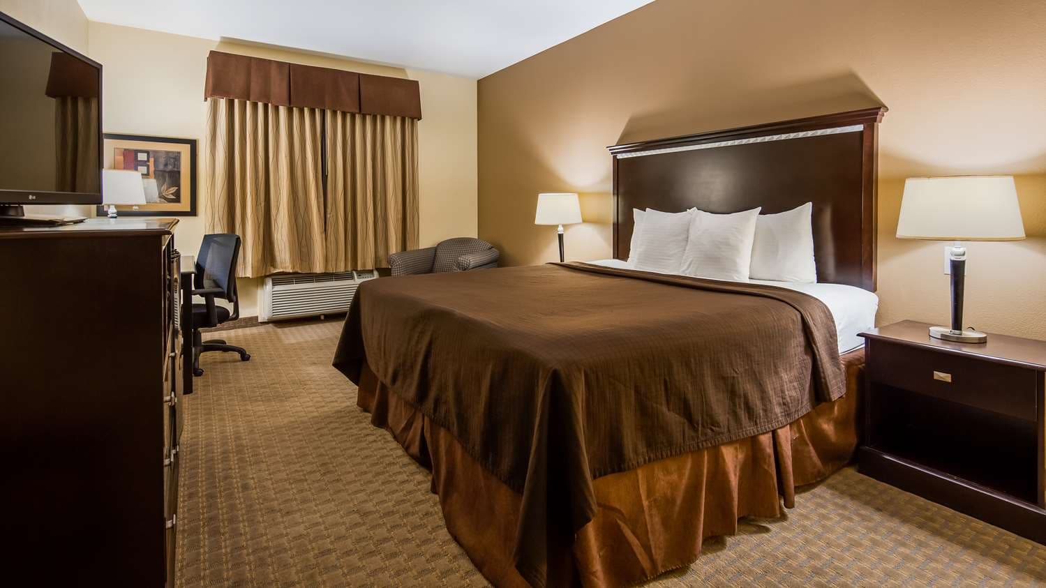 Best Western Lamesa Inn & Suites 5
