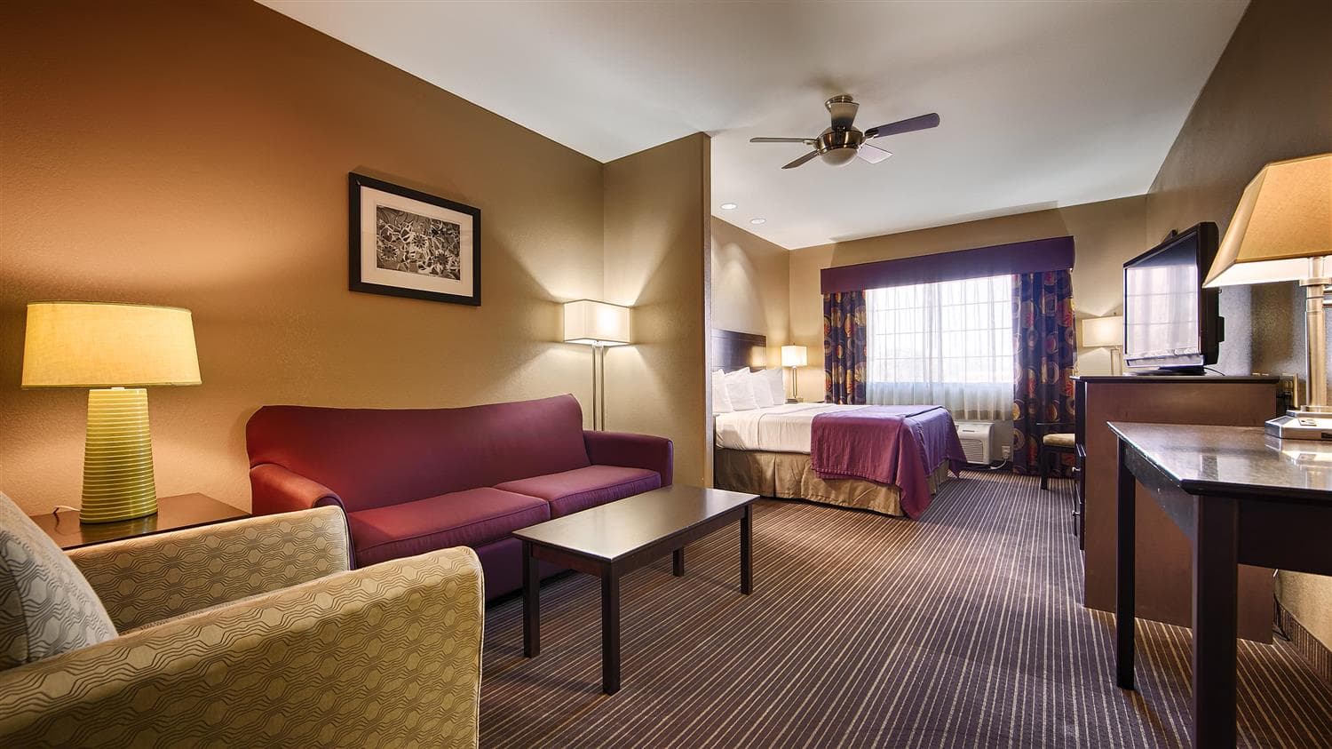 Best Western Giddings Inn & Suites 2