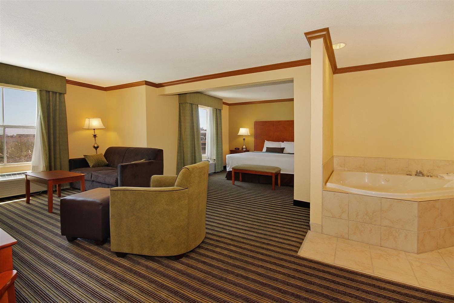 Best Western Plus Seawall Inn & Suites By The Beach 3