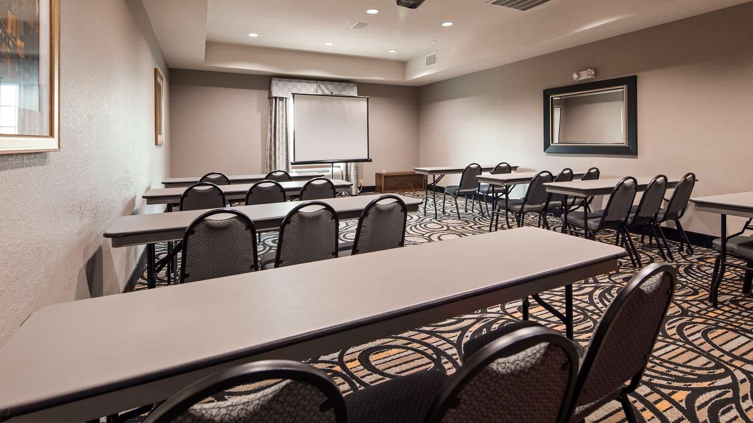 Best Western Plus Kenedy Inn 3