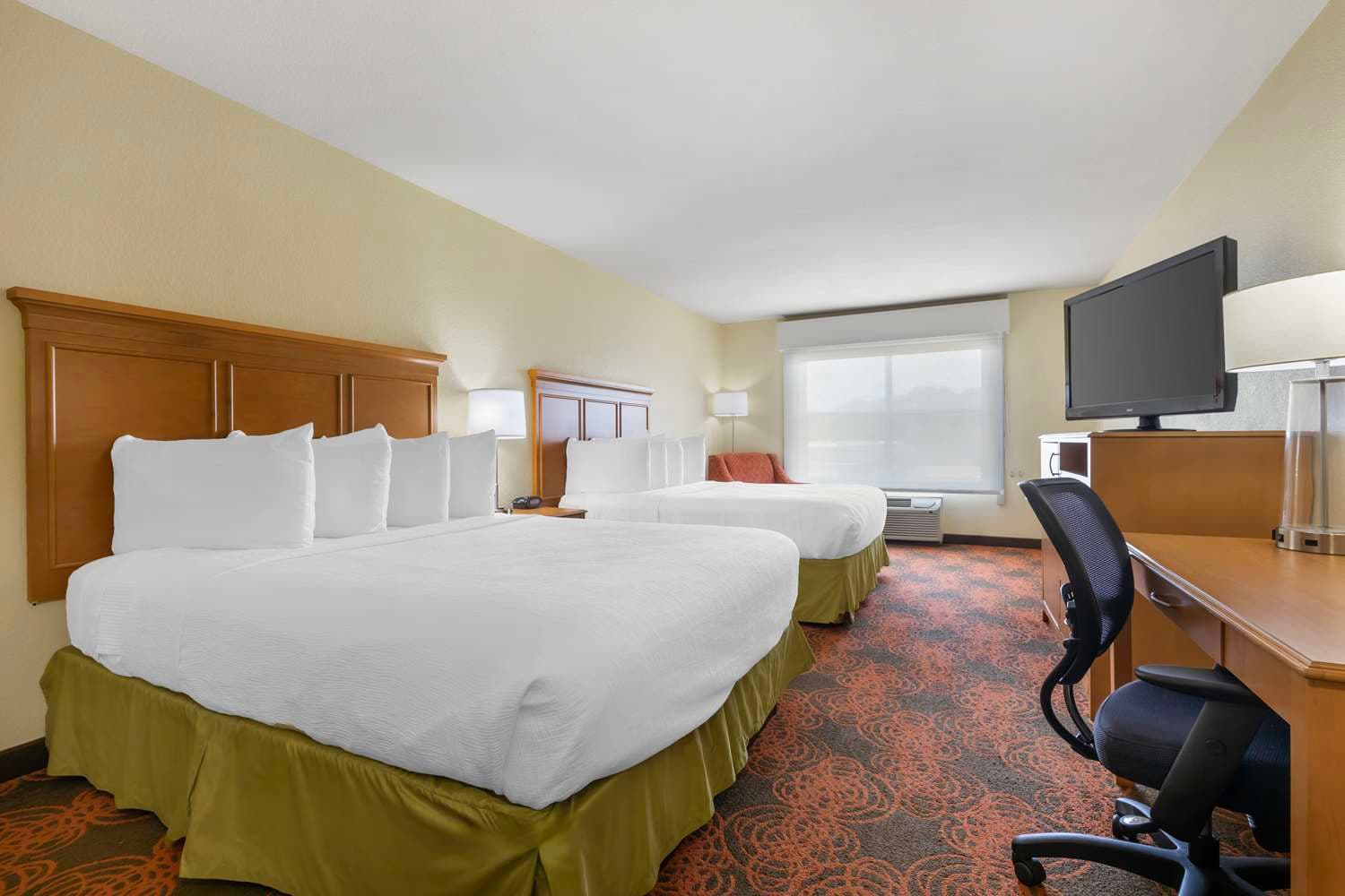 Best Western Plus Waco North 3