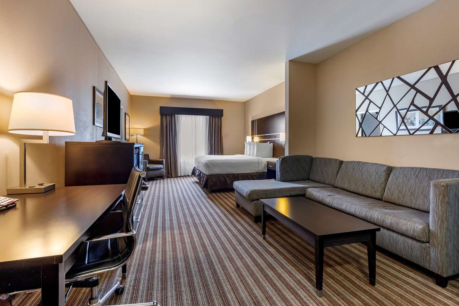 Best Western Plus North Odessa Inn & Suites 5