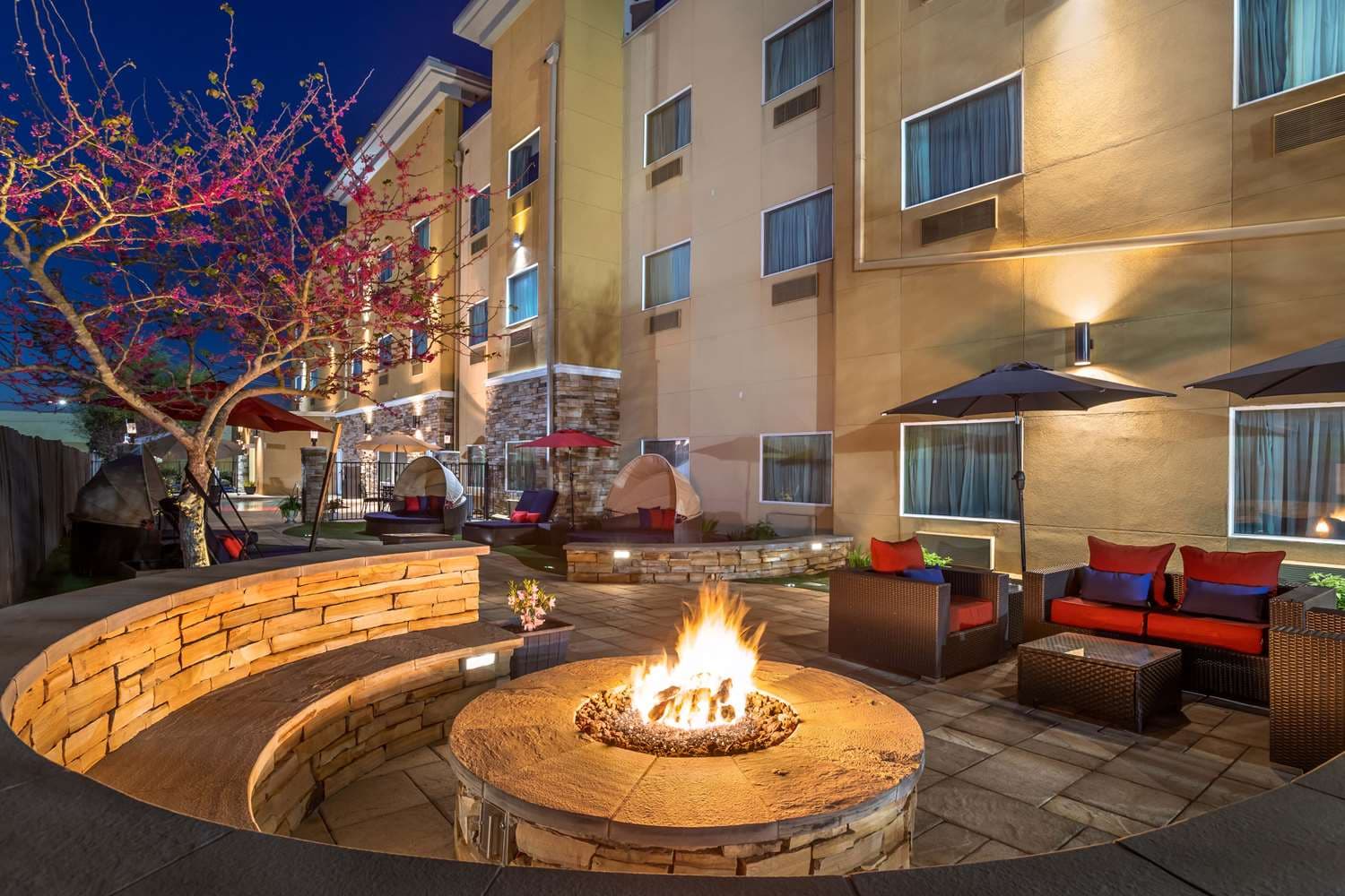 Best Western Plus Lake Jackson Inn & Suites 5