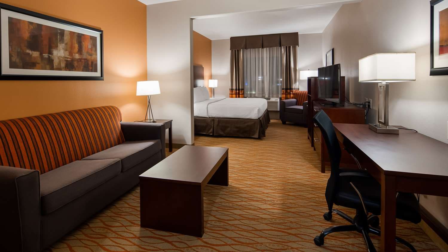 Best Western Plus Spring Inn & Suites 3