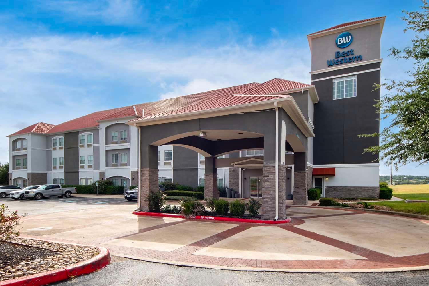 Best Western Boerne Inn & Suites 4