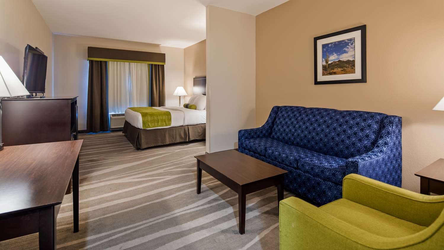 Best Western Plus Denver City Hotel and Suites 2
