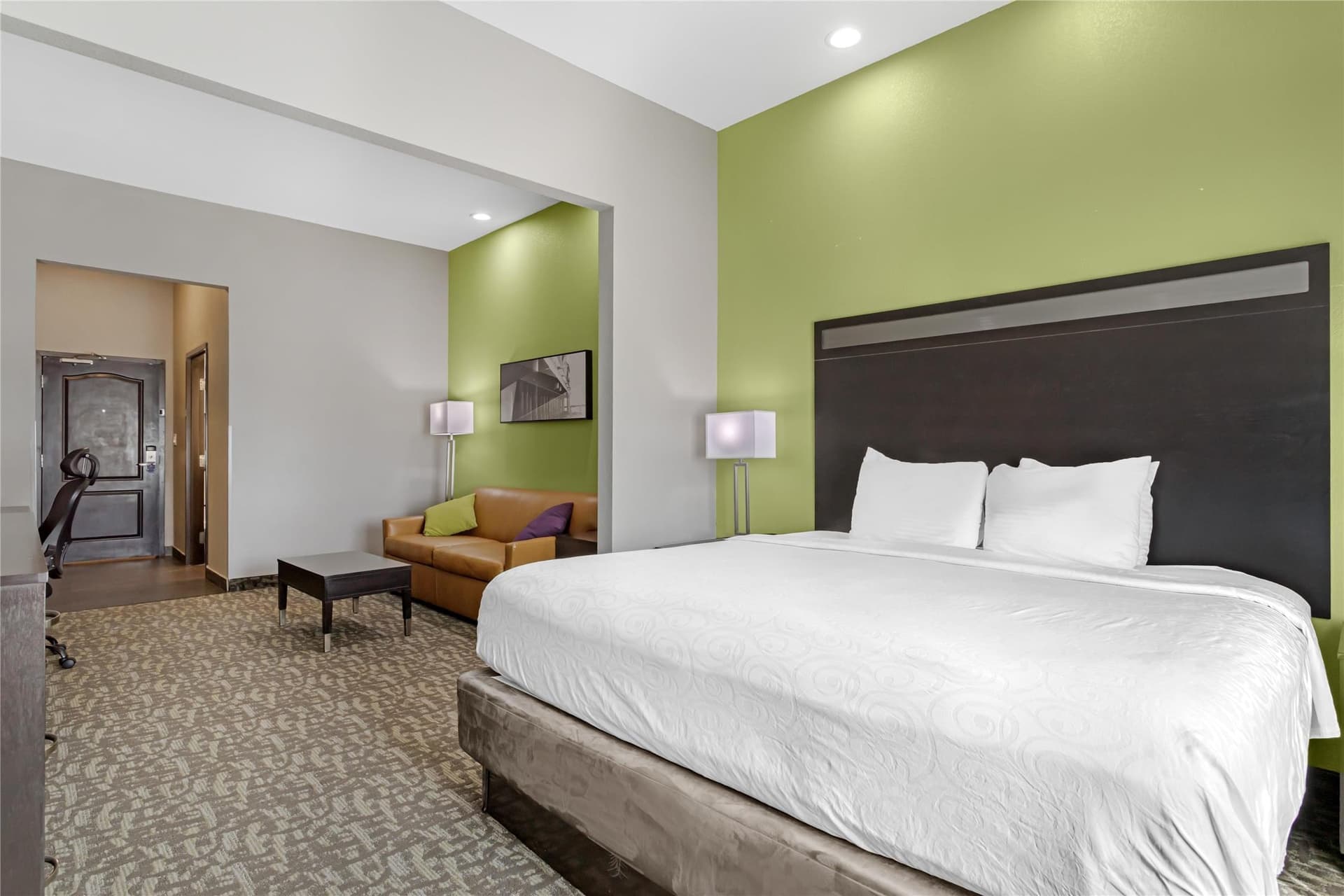 Best Western Plus Bay City Inn & Suites 3