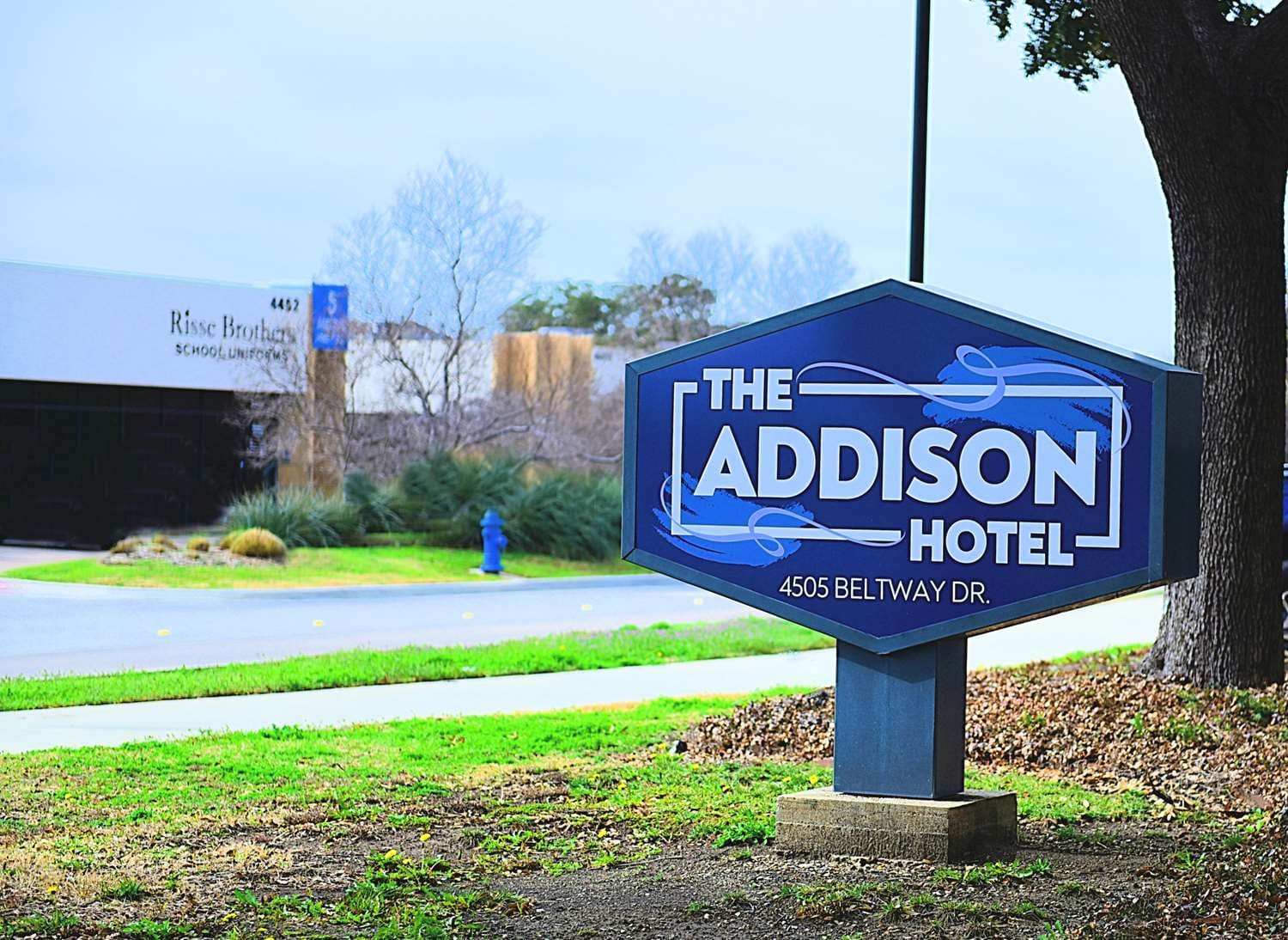The Addison Hotel, SureStay Collection by Best Western 2