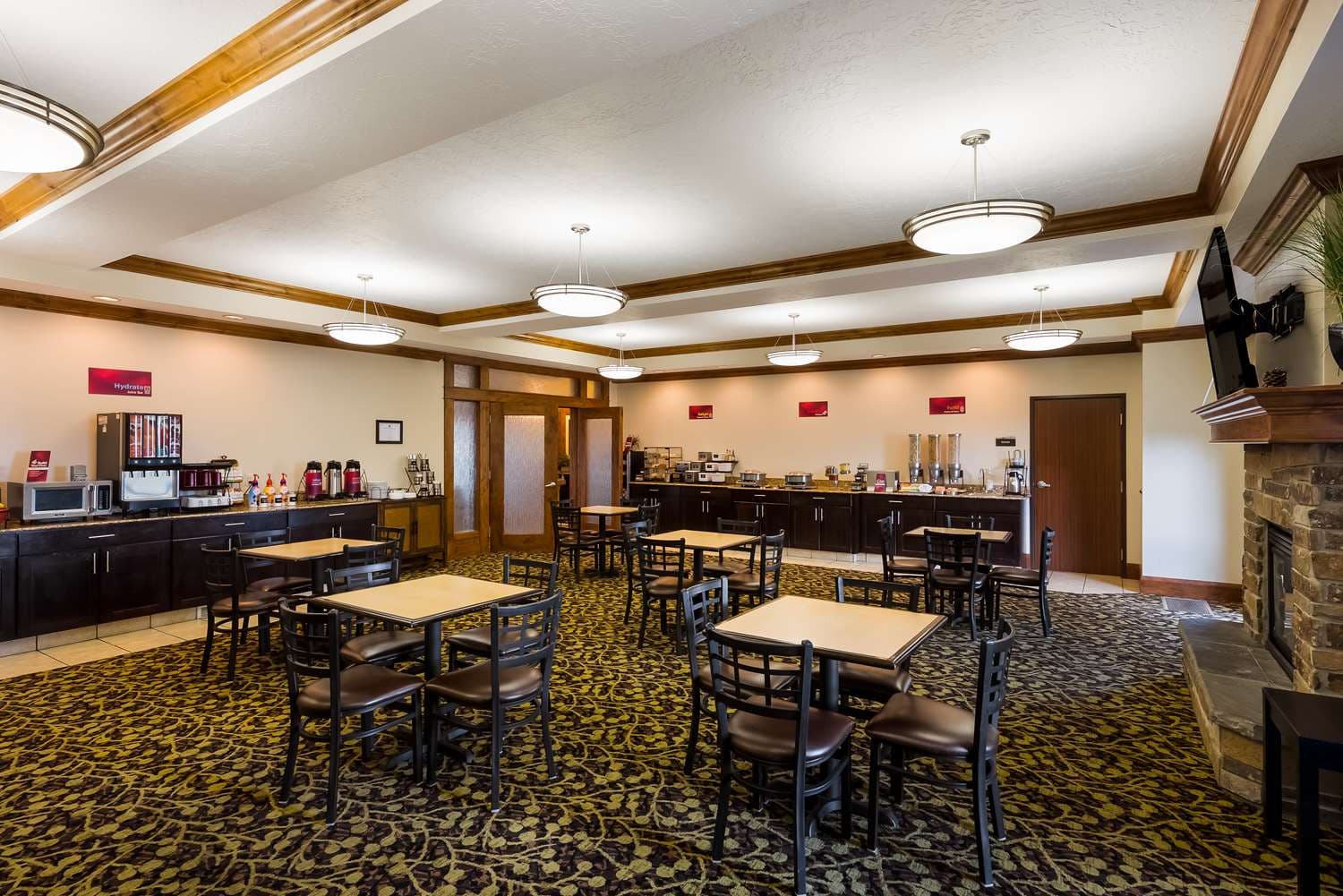 Best Western Plus Landmark Hotel 4