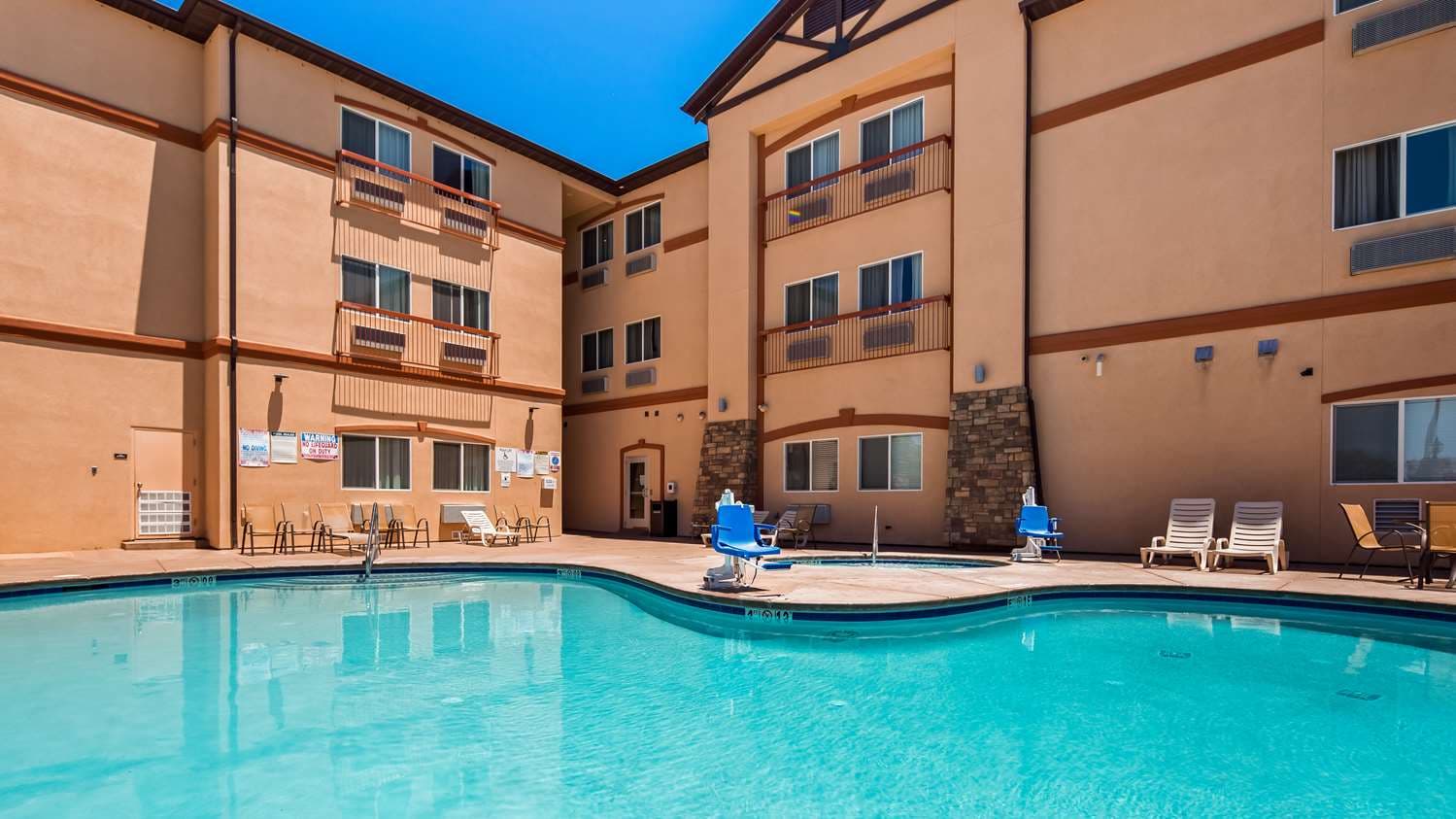 Best Western Plus Zion West Hotel 2