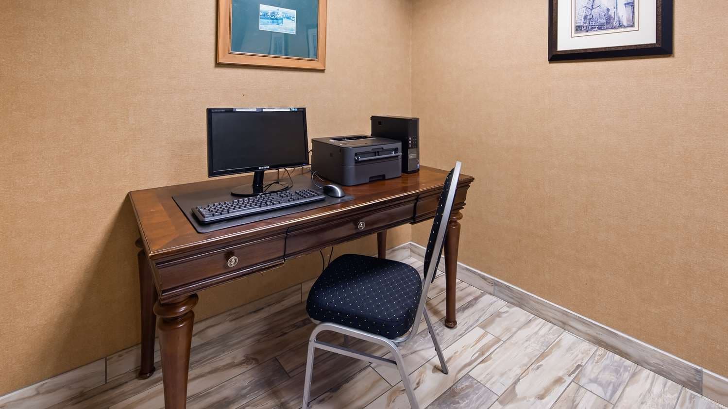 Best Western Leesburg Hotel & Conference Center 4