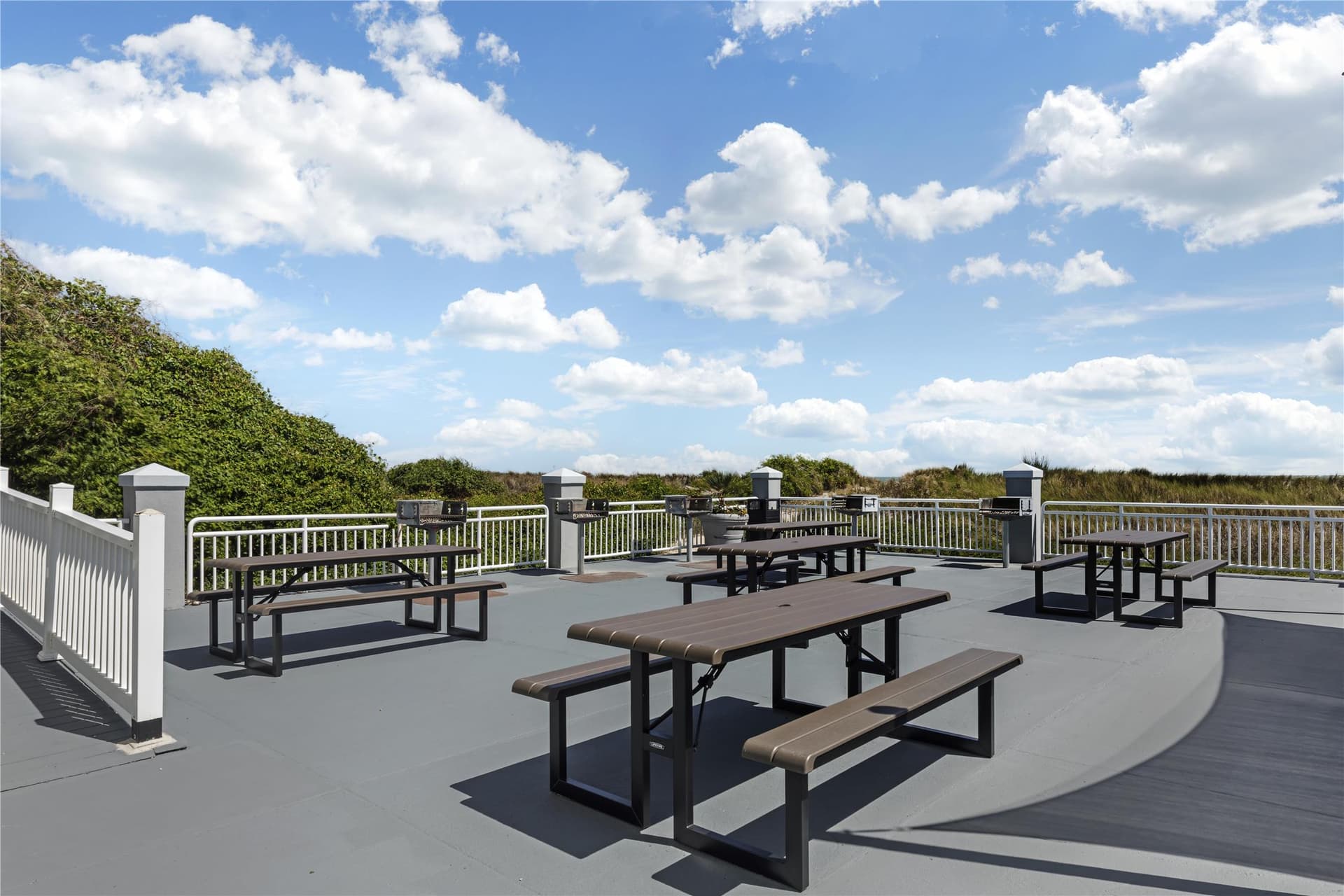 Best Western Plus Holiday Sands Inn & Suites 4