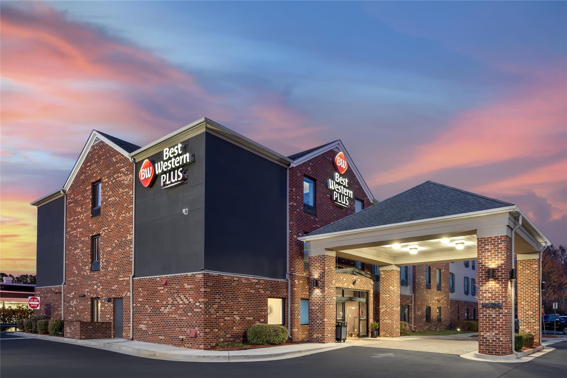 Best Western Plus Glen Allen Inn 4