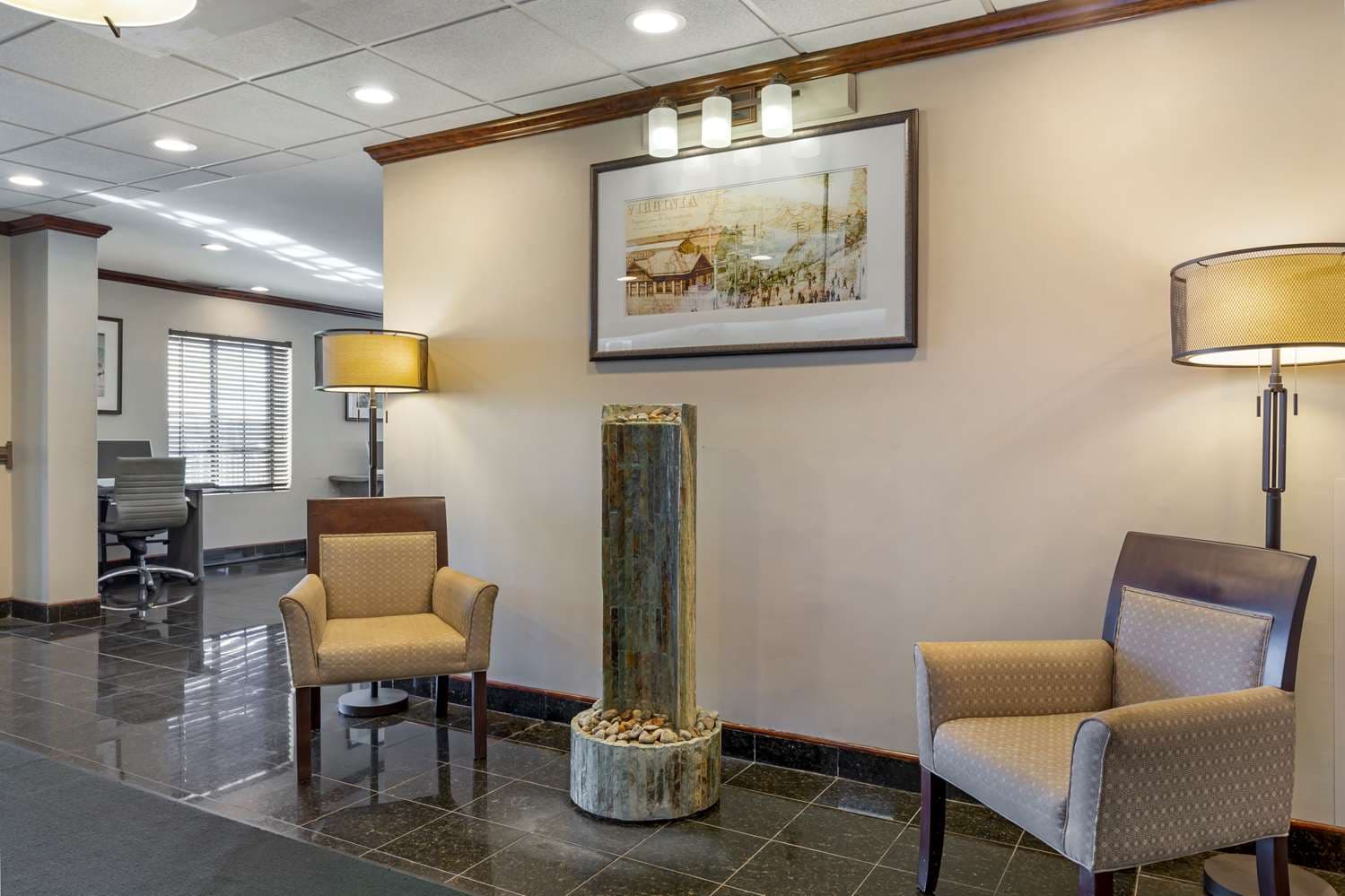 Best Western Plus South Hill Inn 2