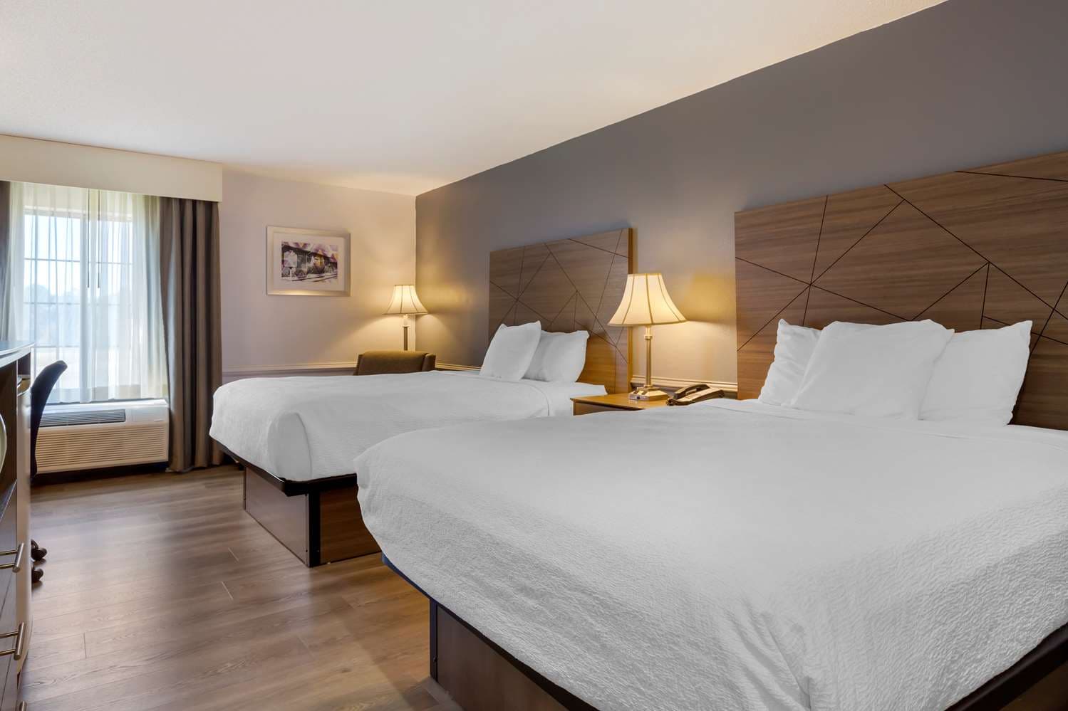 Best Western Plus South Hill Inn 5