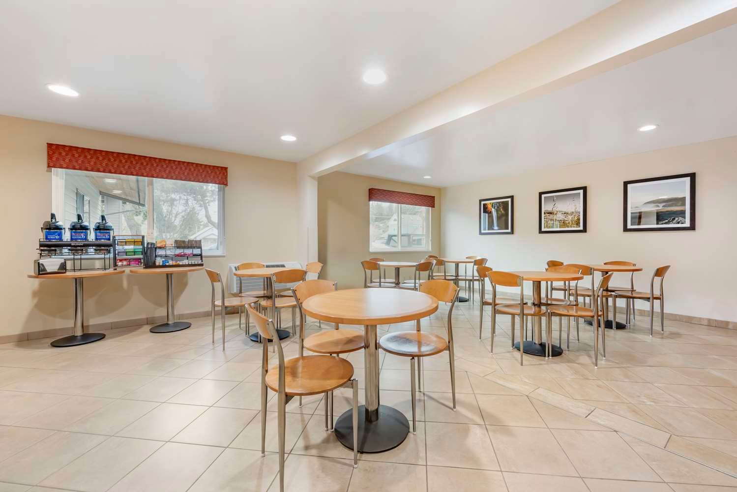Best Western Aladdin Inn 5