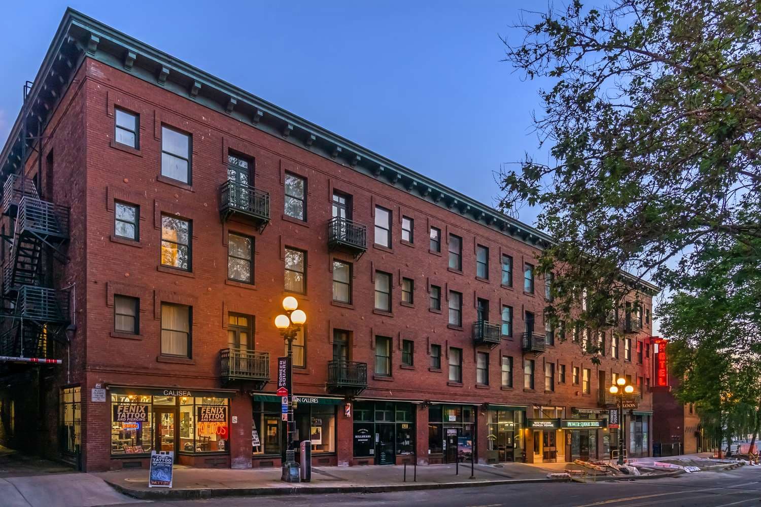 Best Western Plus Pioneer Square Hotel Downtown 2