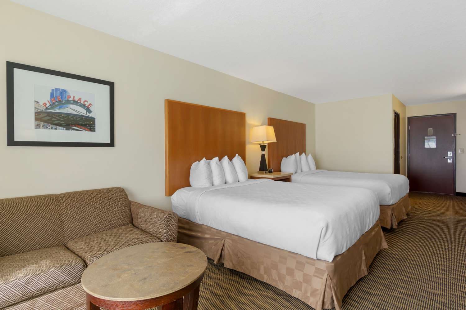 Best Western Plus Park Place Inn & Suites 4