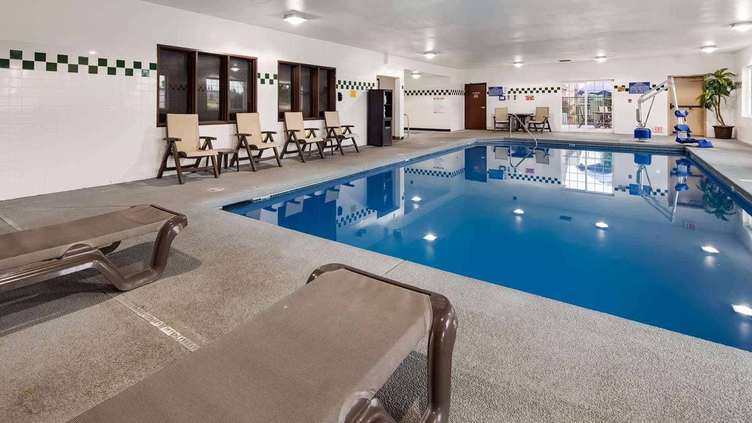 Best Western Rama Inn 4