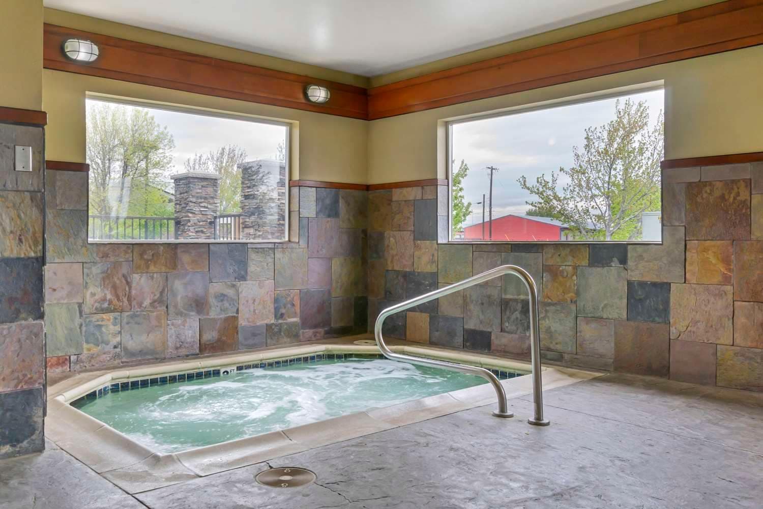 Best Western Plus Ellensburg Hotel 3