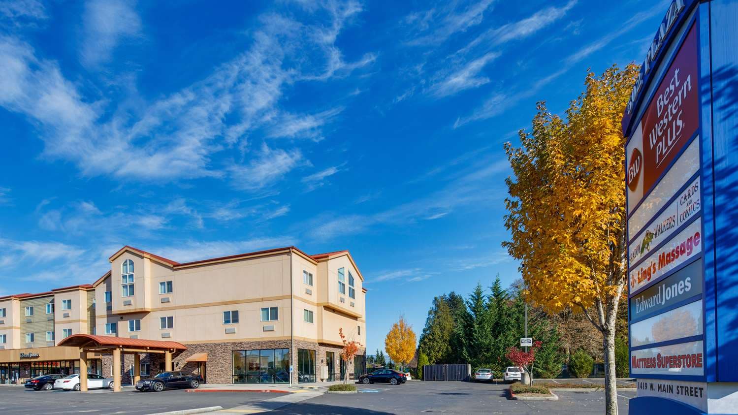 Best Western Plus Battle Ground Inn & Suites 2