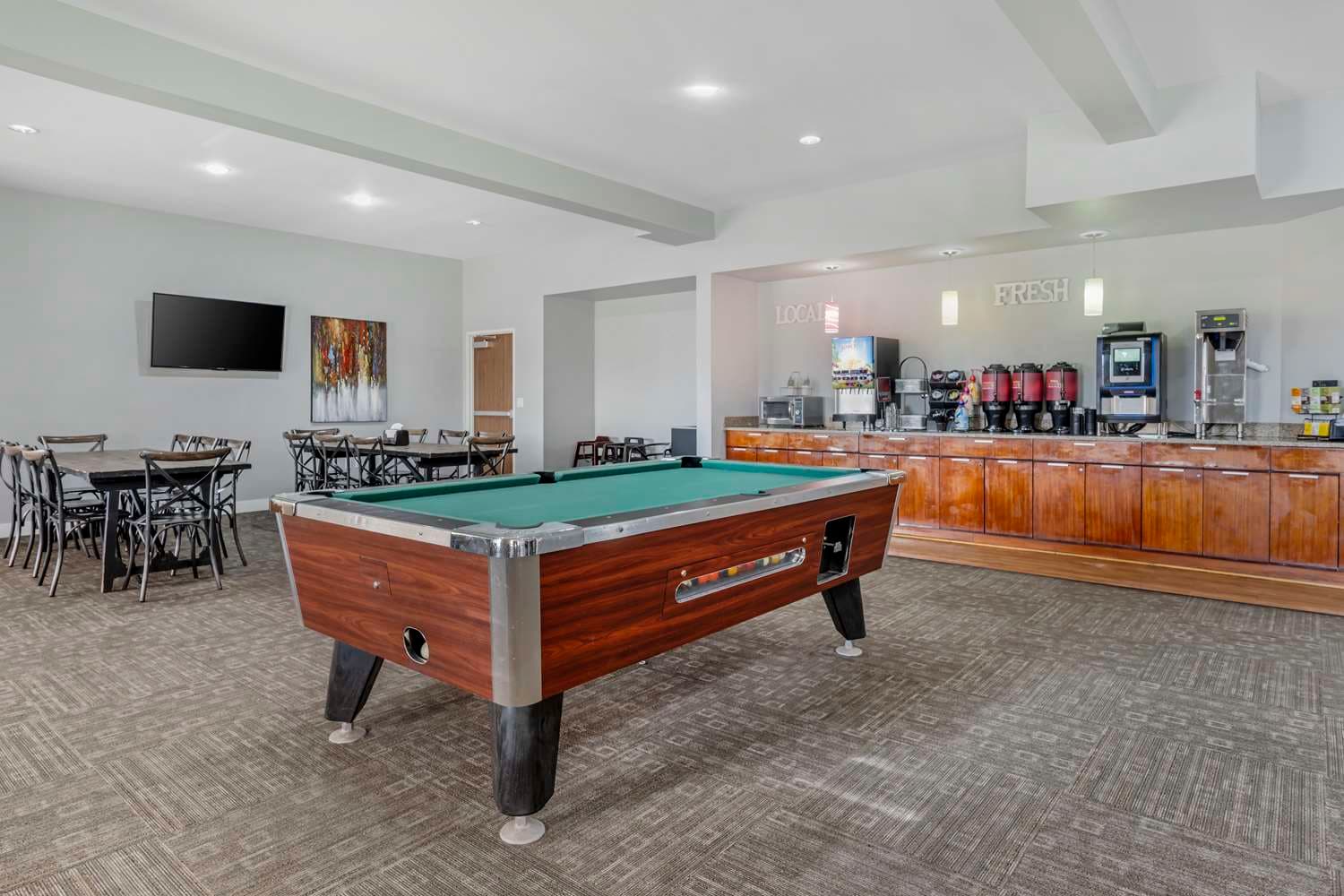 Best Western Plus Peppertree Inn At Omak 2