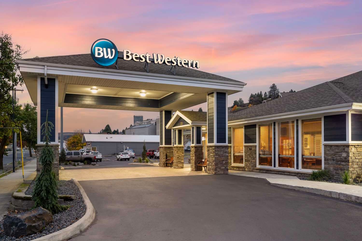 Best Western Wheatland Inn 2