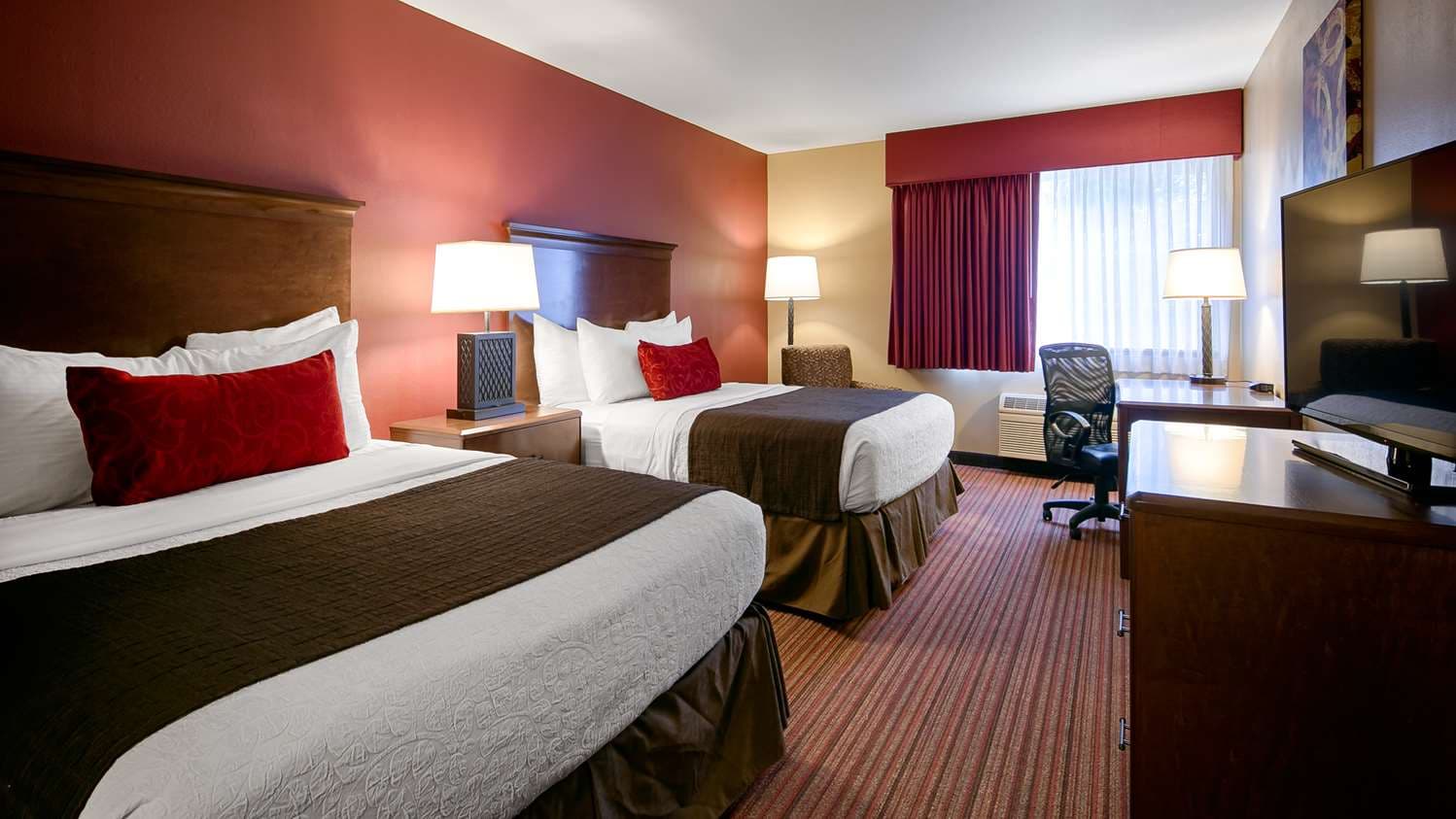 Best Western Woodland Inn 5