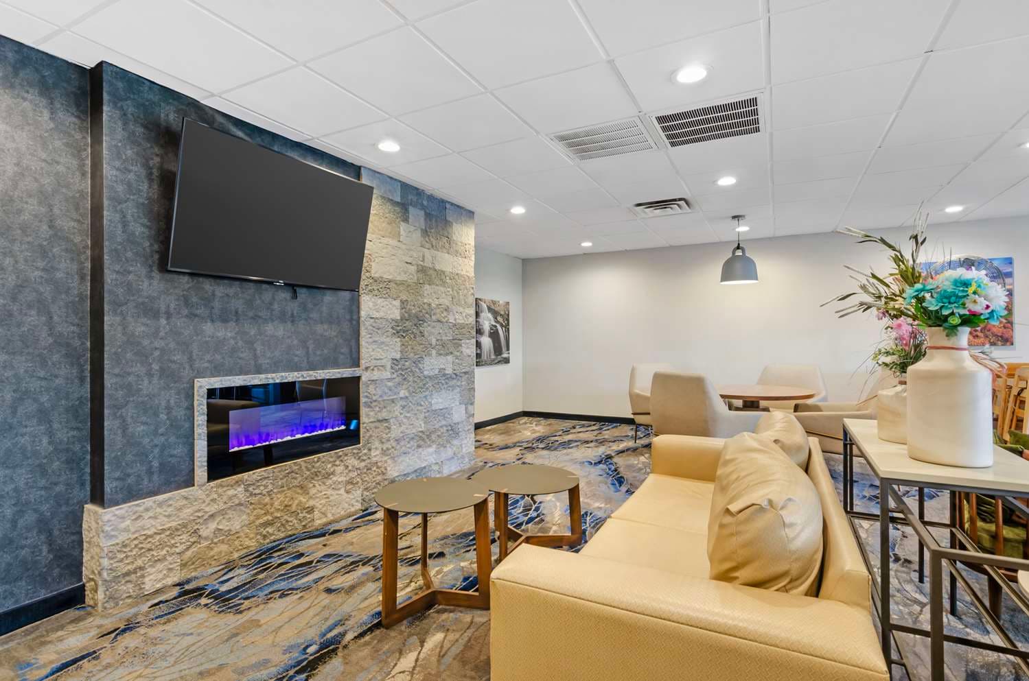 Best Western Plus Beckley Inn 4