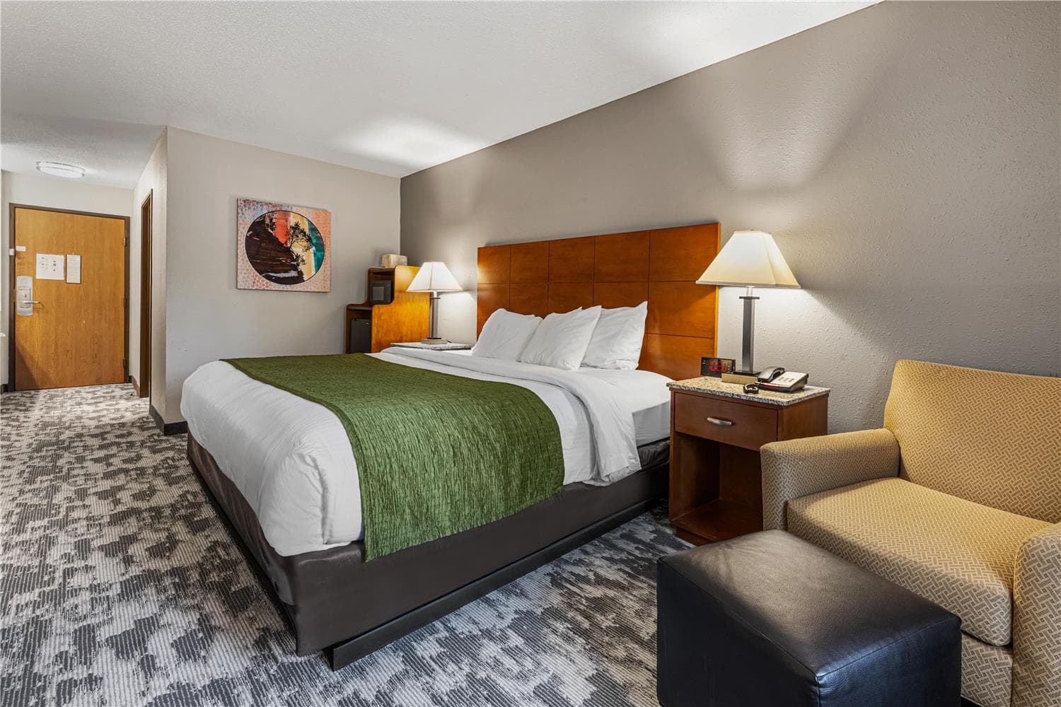 Best Western Ambassador Inn & Suites 3