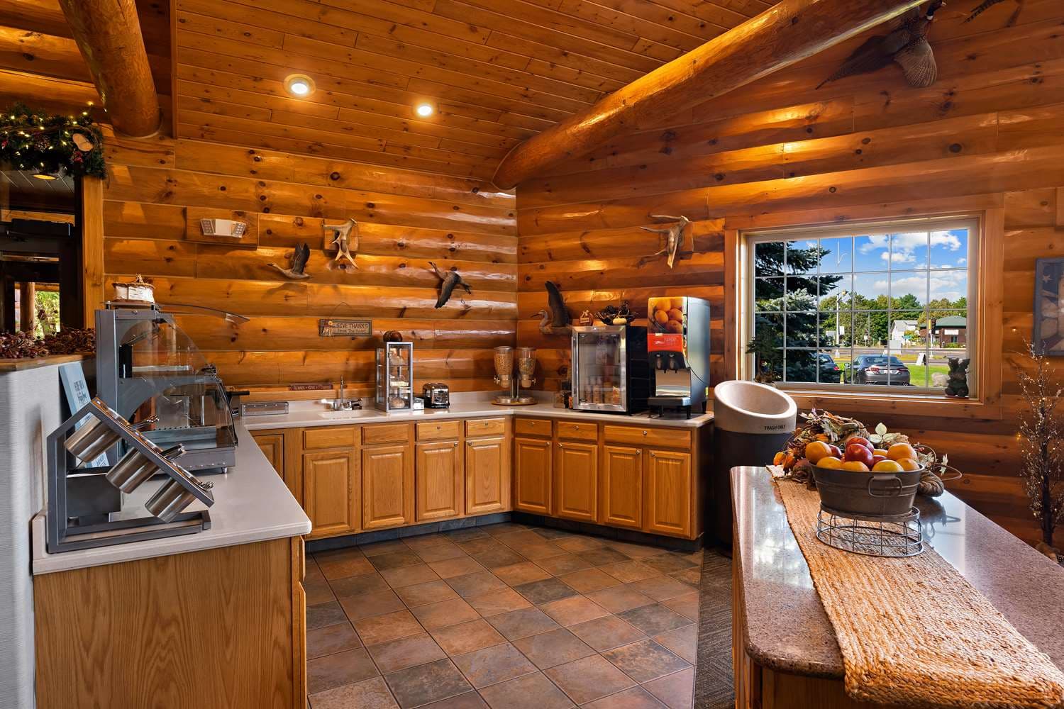 Best Western Northwoods Lodge 5
